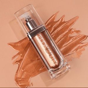 Huda Beauty NYMPH AURORA